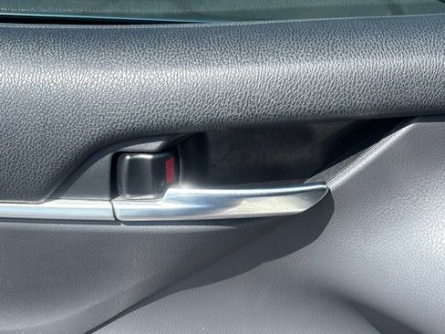 Used 2023 Toyota Camry LE FWD image 8