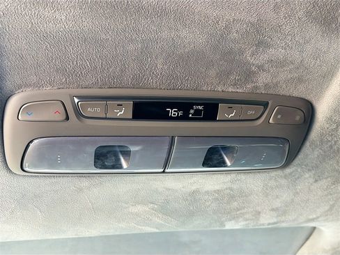 Used 2021 Kia Telluride SX w/ SX Prestige Package image 27