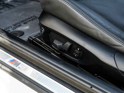 Used 2011 BMW M3 Coupe image 29