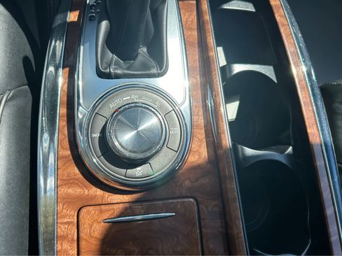 Used 2019 INFINITI QX80 Luxe image 23