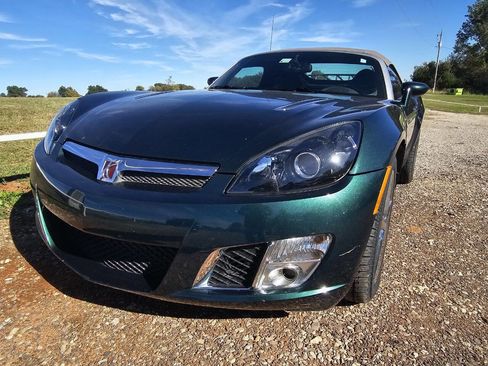 Used 2008 Saturn Sky Red Line image 2