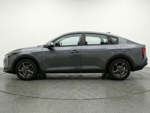 Used 2025 Kia K4 FWD image 5