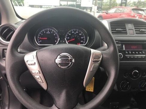 Used 2017 Nissan Versa SV image 11