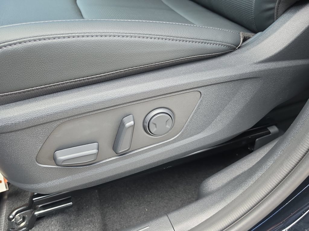 New 2027 Kia Sportage EX w/ EX Panoramic Roof Package FWD image 21