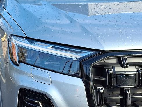 Certified 2025 Audi Q7 2.0T Premium w/ Convenience Plus Package image 28