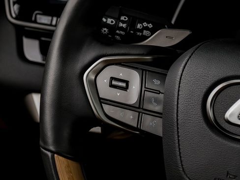 Used 2024 Lexus RX 350 Premium w/ Convenience Package image 27