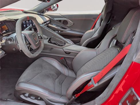 Used 2023 Chevrolet Corvette Stingray Premium Cpe w/ Z51 Performance Package RWD image 14