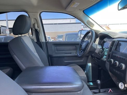 Used 2012 RAM 3500 ST w/ SXT Appearance Group AWD/4WD image 4