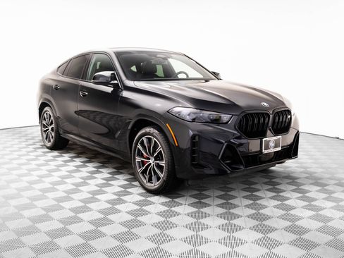Used 2024 BMW X6 M60i w/ Dynamic Handling Package AWD/4WD image 8