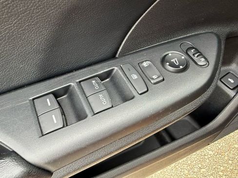 Used 2017 Honda Civic Touring image 34