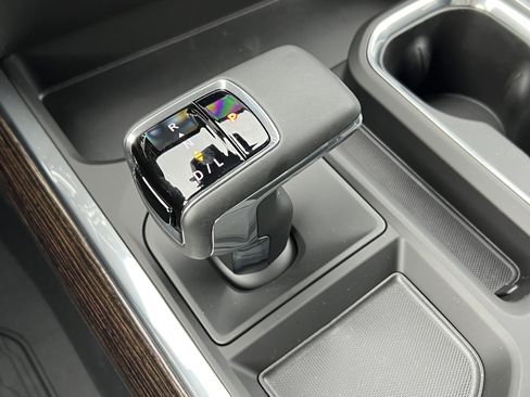 New 2026 GMC Sierra 1500 Elevation w/ Elevation Premium Package image 32