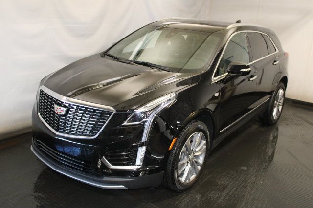 Used 2025 Cadillac XT5 Premium Luxury w/ Technology Package AWD/4WD image 1
