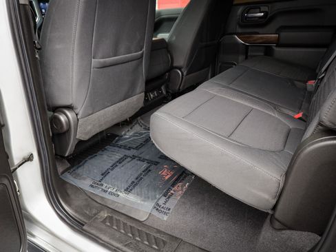 Used 2020 GMC Sierra 1500 Elevation image 32