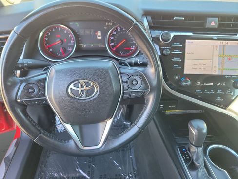 Used 2019 Toyota Camry XSE image 24