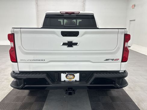 New 2026 Chevrolet Silverado 1500 ZR2 w/ LPO, Dark Essentials Package AWD/4WD image 10