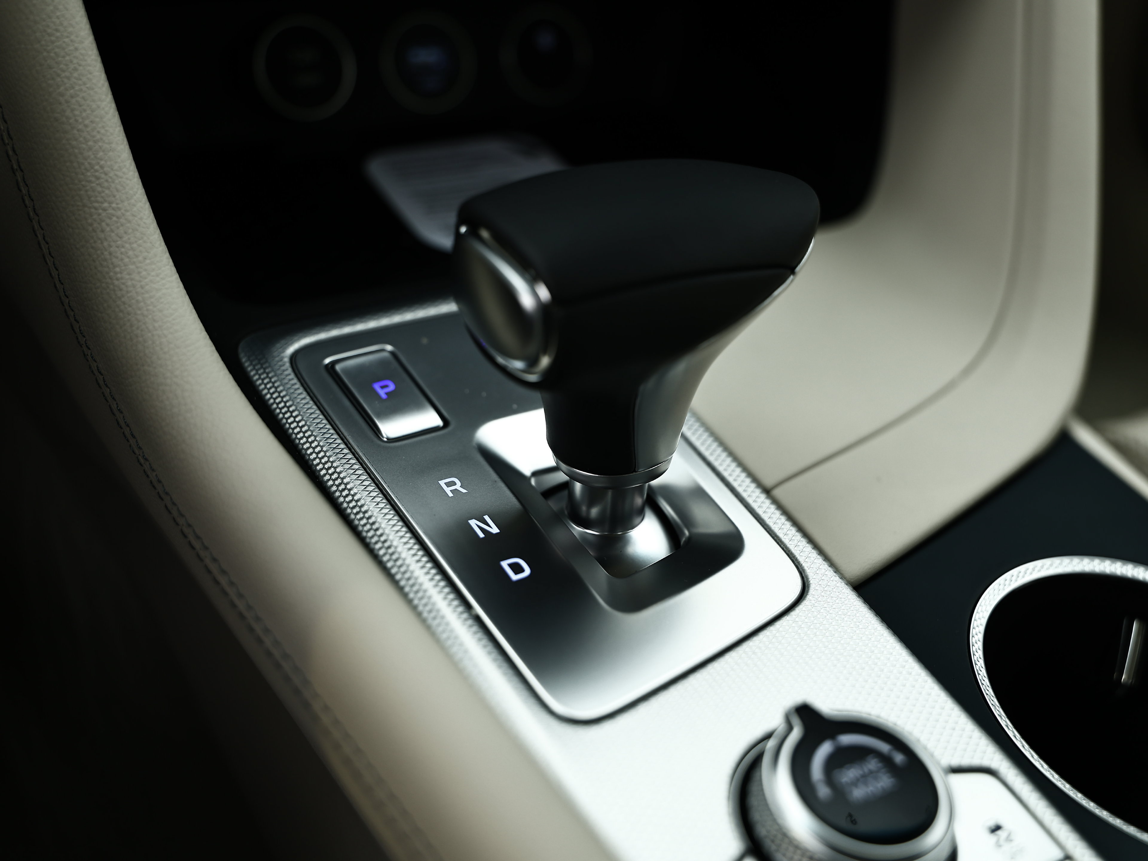 New 2026 Genesis G70 2.5T Prestige RWD image 38