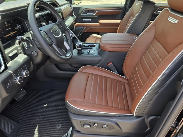 New 2026 GMC Sierra 1500 Denali Ultimate AWD/4WD image 17