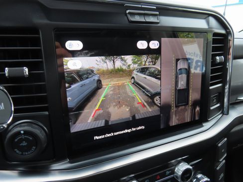 New 2026 Ford F250 Lariat w/ Tremor Off-Road Package image 17