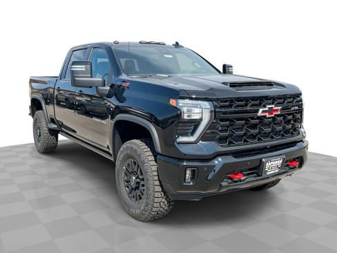 New 2025 Chevrolet Silverado 2500 ZR2 w/ Technology Package image 37