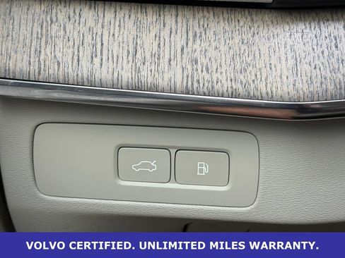 Certified 2024 Volvo XC90 T8 Plus w/ Protection Package AWD/4WD image 20