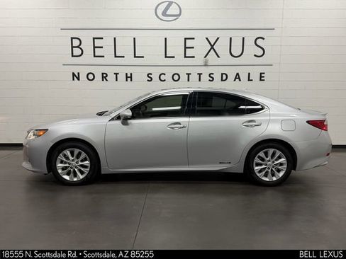 Used 2014 Lexus ES 300h w/ Premium Package w/Bamboo Trim image 8