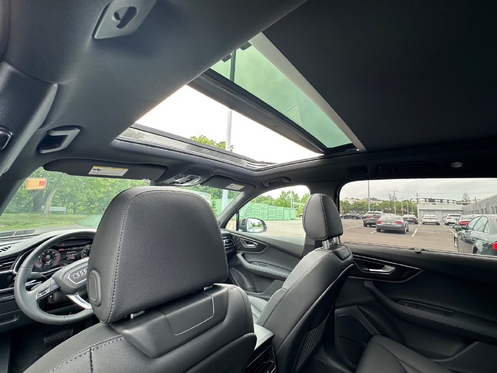 New 2026 Audi Q7 3.0T Premium Plus AWD/4WD image 26