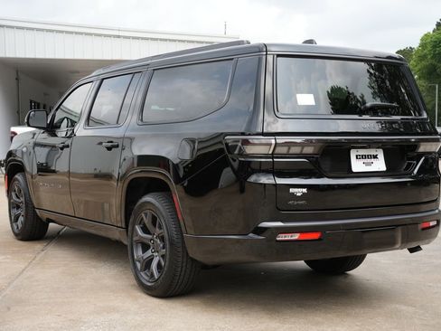 New 2026 Jeep Grand Wagoneer L Limited AWD/4WD image 4