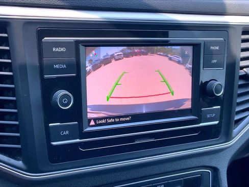 Used 2018 Volkswagen Atlas S FWD image 28