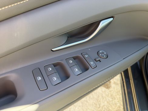 New 2026 Hyundai Elantra Sport image 12