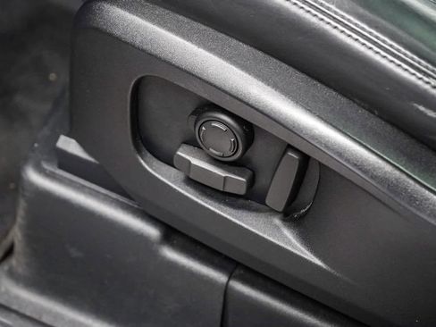 Used 2020 Land Rover Defender 110 HSE image 23