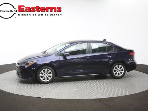Used 2023 Toyota Corolla LE FWD image 57
