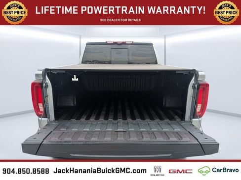 Used 2024 GMC Sierra 1500 Denali w/ Technology Package AWD/4WD image 12