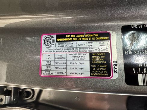 Used 2018 Hyundai Santa Fe Sport w/ 2.0T Ultimate Tech Package 05 image 19