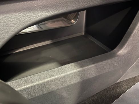 Used 2025 INFINITI QX60 Pure w/ Cargo Package FWD image 44