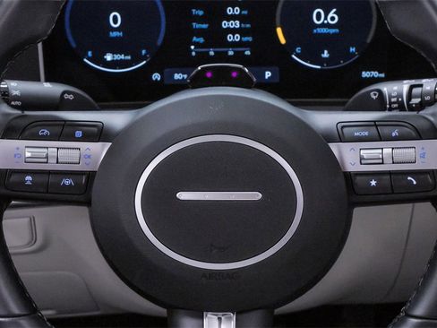 Certified 2025 Hyundai Tucson SEL image 21