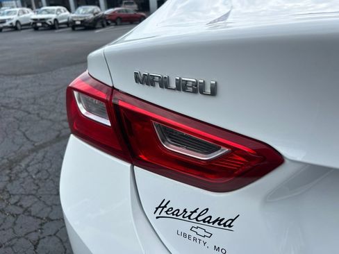 Used 2023 Chevrolet Malibu LS FWD image 12