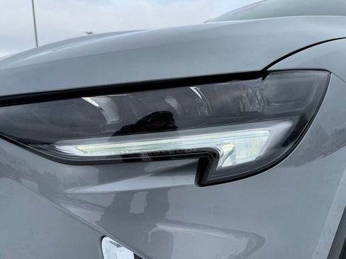 Used 2023 Buick Envision Essence image 9