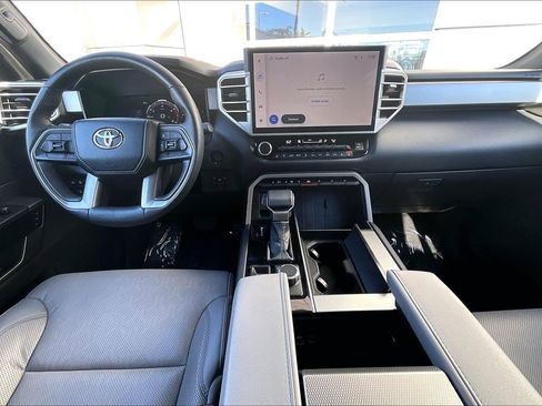 Used 2025 Toyota Sequoia SR5 image 15