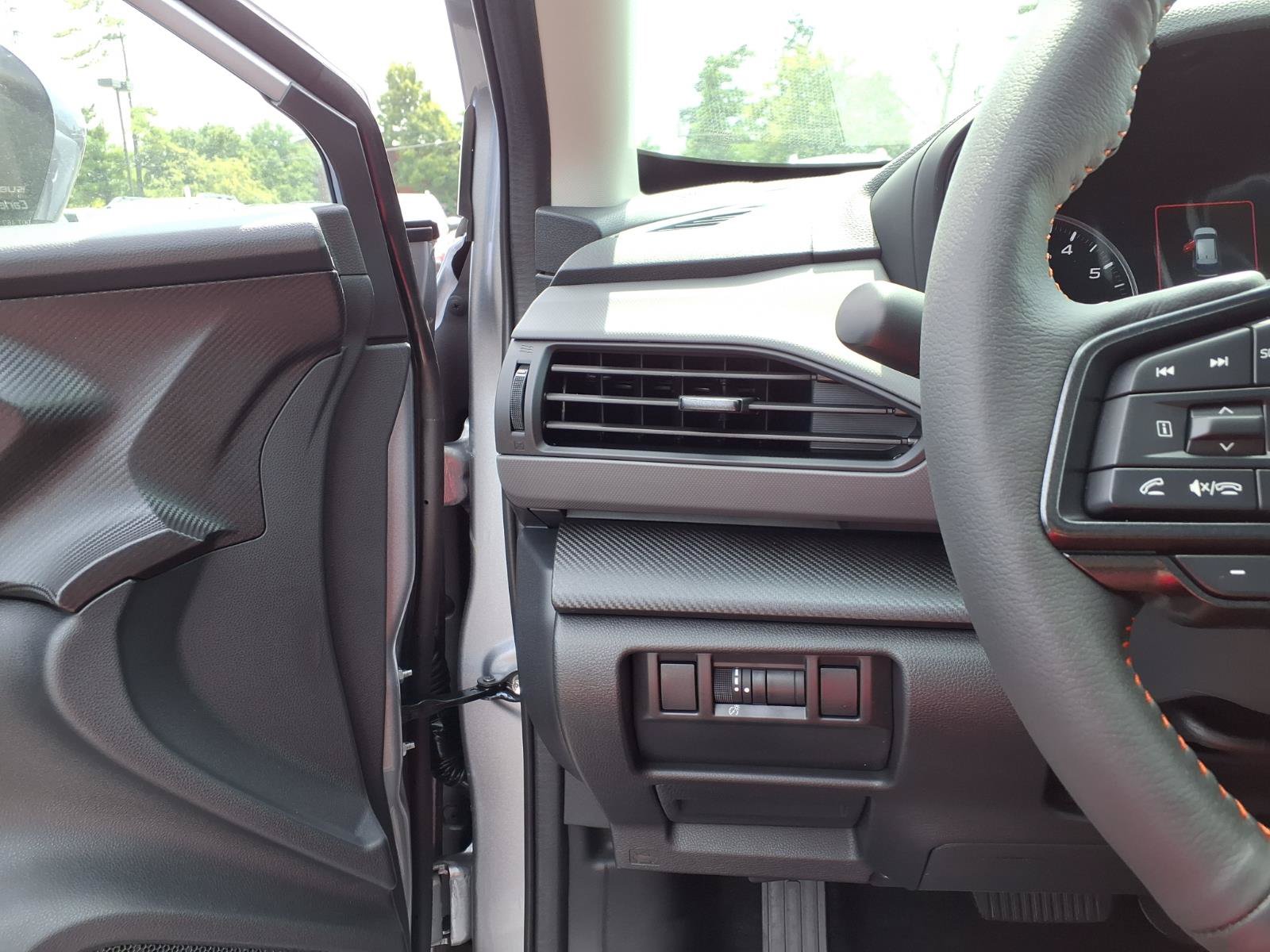 New 2026 Subaru Crosstrek 2.5i Limited AWD/4WD image 10