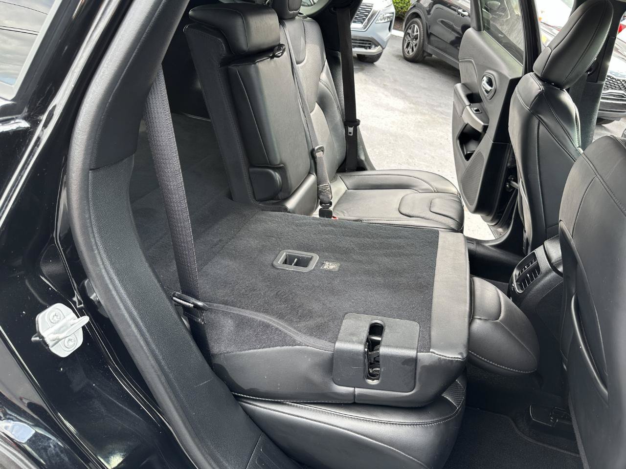 Used 2020 Jeep Cherokee Limited AWD/4WD image 44