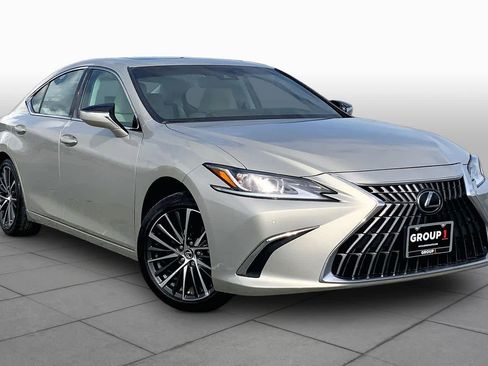Used 2024 Lexus ES 350 w/ Premium Package FWD image 3