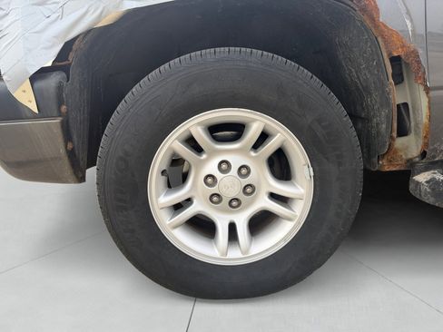 Used 2002 Dodge Dakota Sport image 14