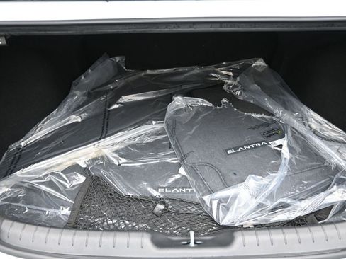 Certified 2025 Hyundai Elantra Sport image 20