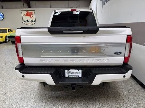 Used 2018 Ford F250 Platinum w/ Platinum Ultimate Package AWD/4WD image 8