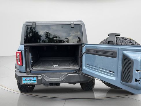 Used 2023 Ford Bronco Wildtrak AWD/4WD image 11