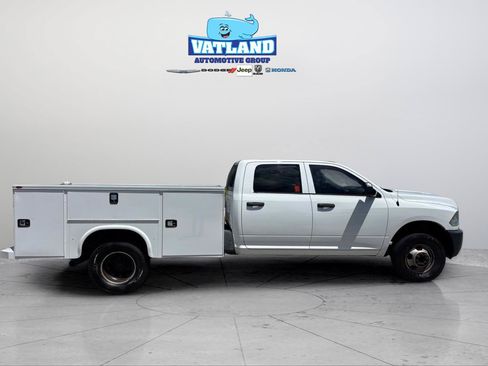 Used 2016 RAM 3500 Tradesman w/ Ambulance Prep Group RWD image 29