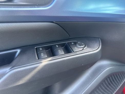 New 2026 Chevrolet Equinox EV LT image 13