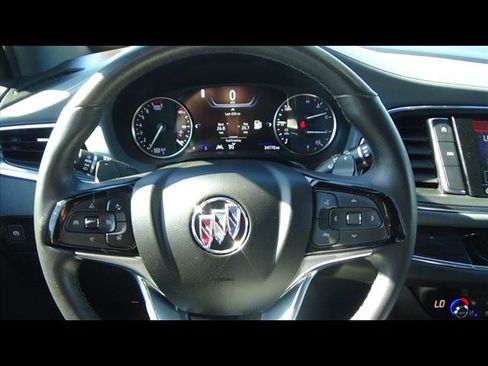 Used 2024 Buick Enclave Premium image 22
