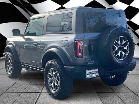 Used 2023 Ford Bronco Badlands image 12