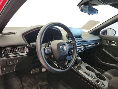 Used 2025 Honda Civic Sport image 12